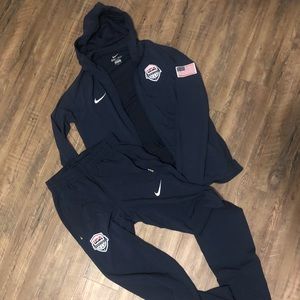Nike dri-fit warm up fit